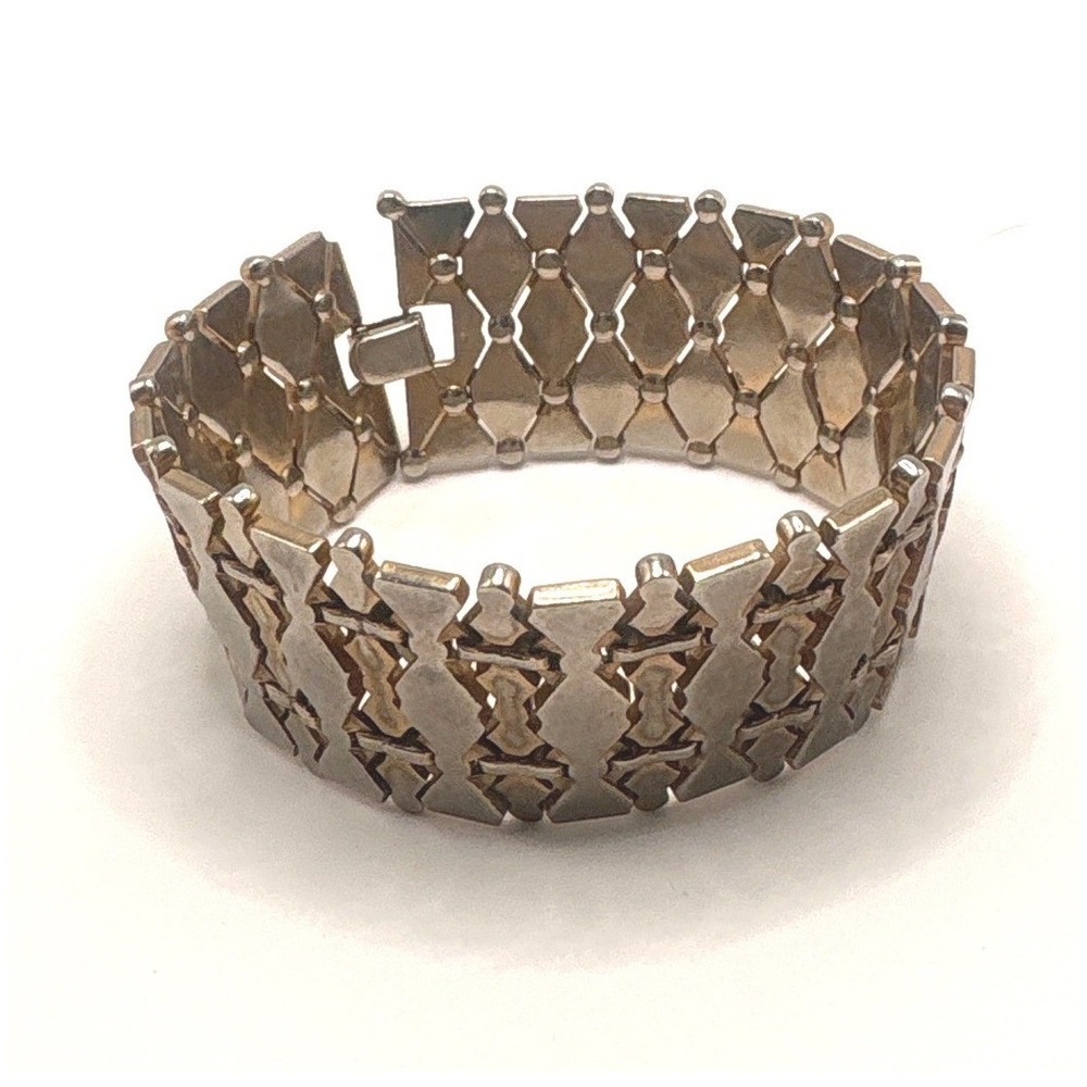 VTG Trifari Over Crown Bracelet 7.25in Silver Tone Geometric Mid Century